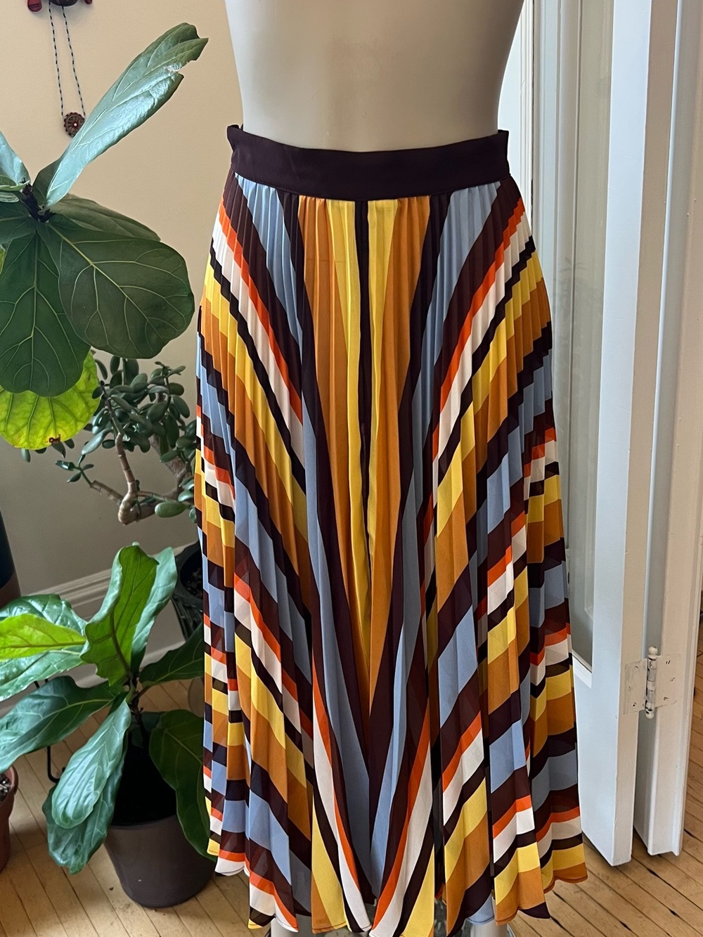 Forever 21 Pleated Geometric Stripe Midi Skirt Multicolor XS